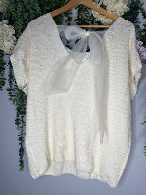 Perch bow sweater